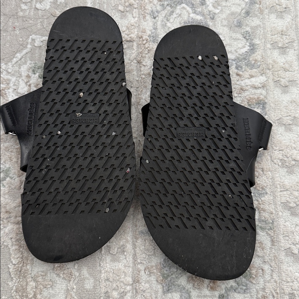 Sandals - Picture 3 of 3